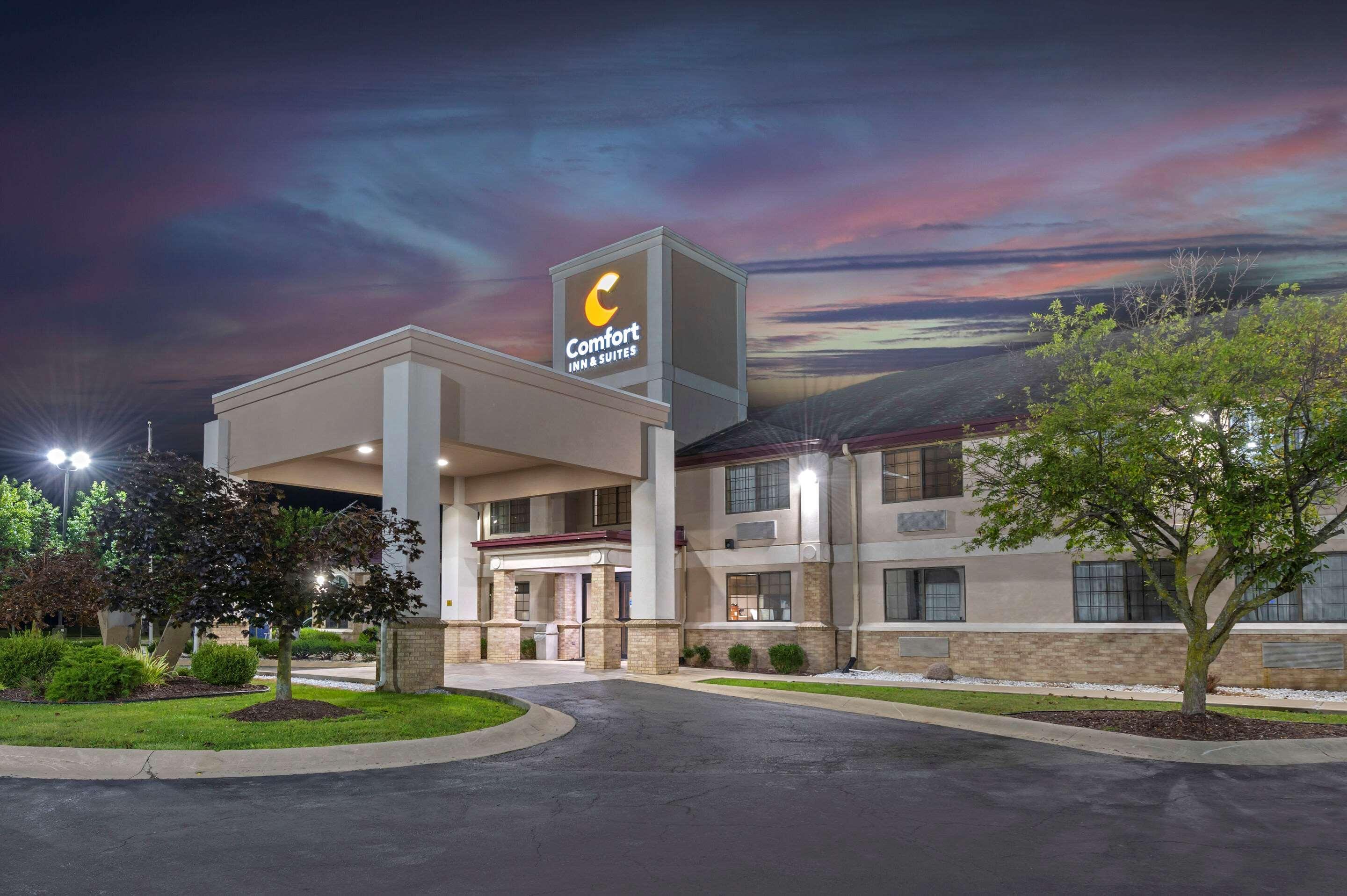 Comfort Inn & Suites Napoleon Exterior foto